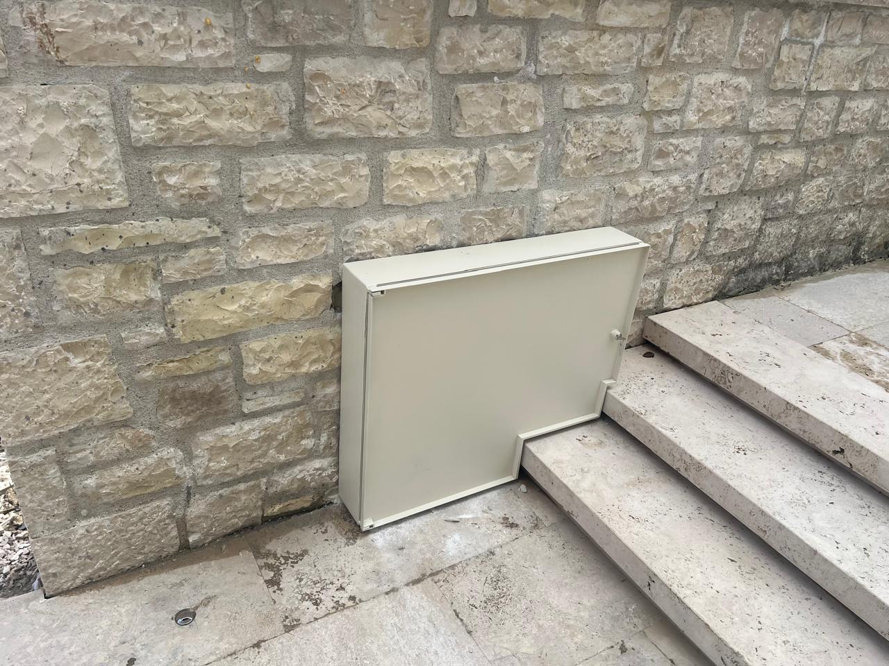 Kuti Metalike Shërbimi